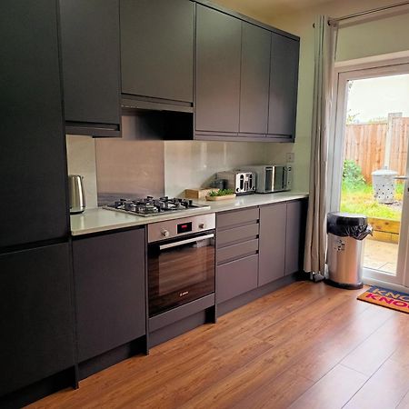 Spacious 3 Bed Flat Belvedere Dartford Exteriér fotografie